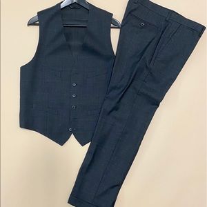 Banana Republic Men’s Suit - 42R